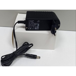 12 v 2,5 amper modem adaptörü sıfır kutulu